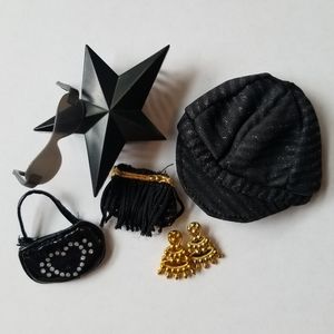 ❗Bratz Vintage 2000s Black and Gold Doll Accessories❗
